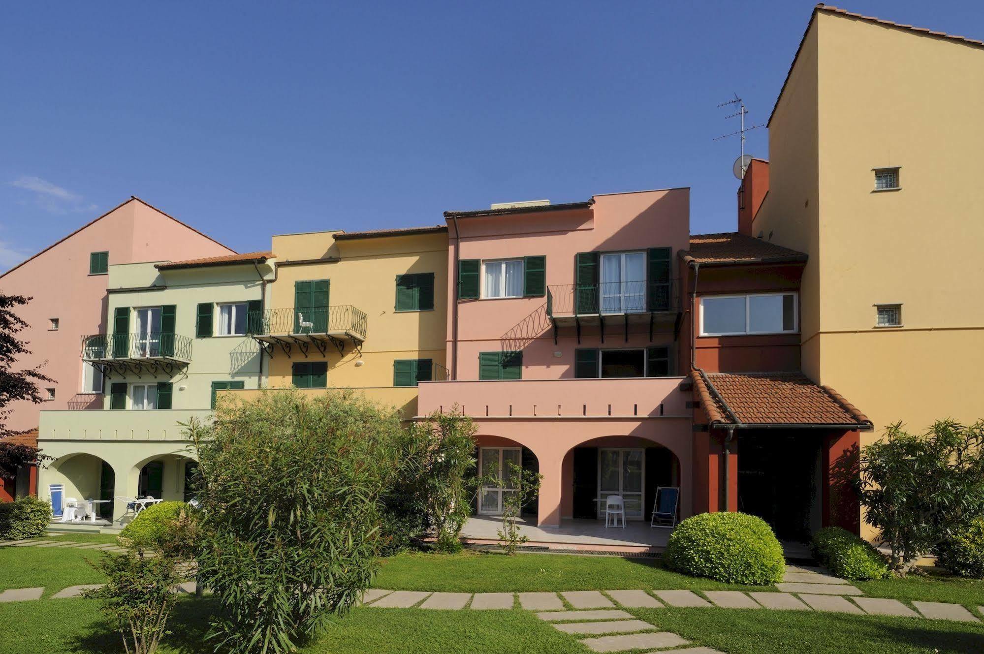 לואנו Residence I Cormorani מראה חיצוני תמונה